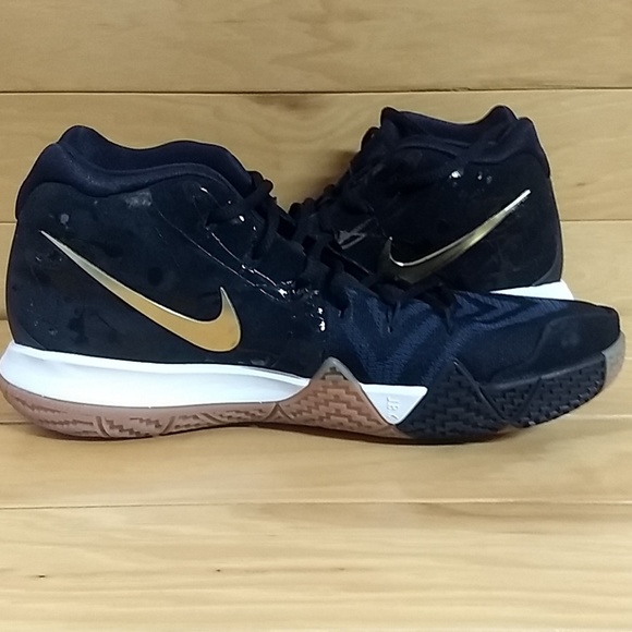 Nike Kyrie 4 Pitch Blue Basketball Shoe 943806 403 - Picture 5 of 7